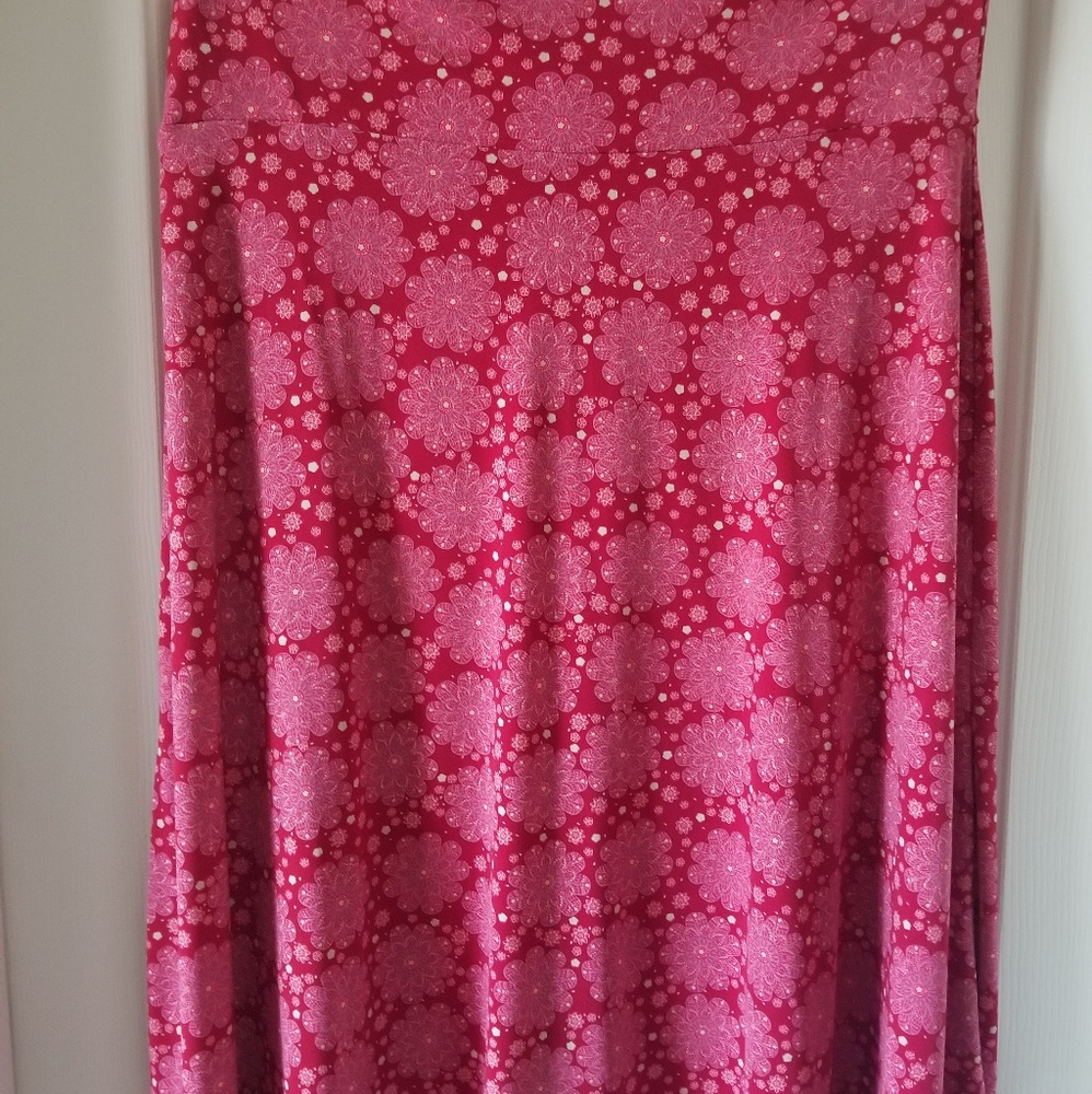Lularoe skirt
